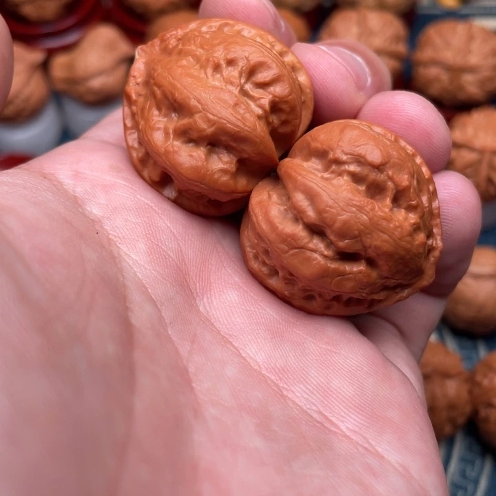 文玩核桃把件龙爪