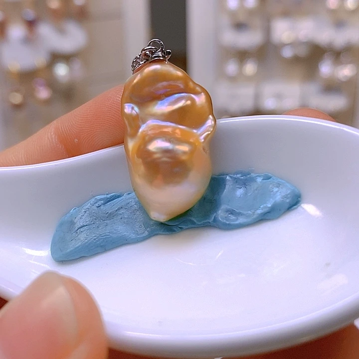 淡水珍珠颈饰合金