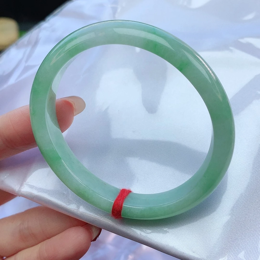 翡翠手镯未镶嵌54贵妃882278