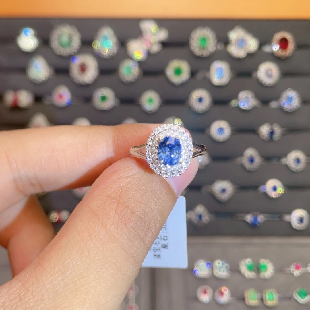 戒指18K金镶嵌蓝宝石1.3ct