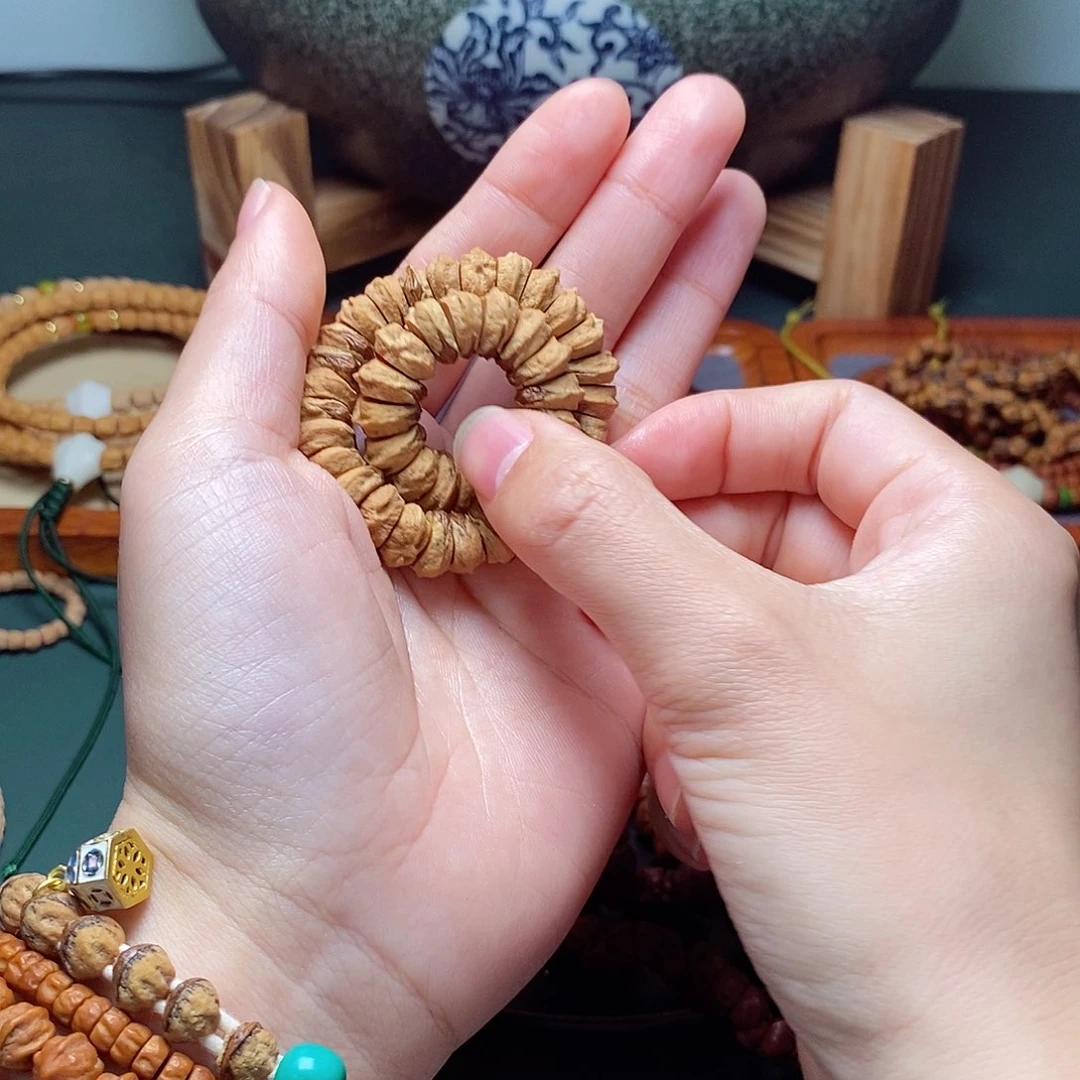 柏香籽/百香籽吊坠175.5苍狼1.0