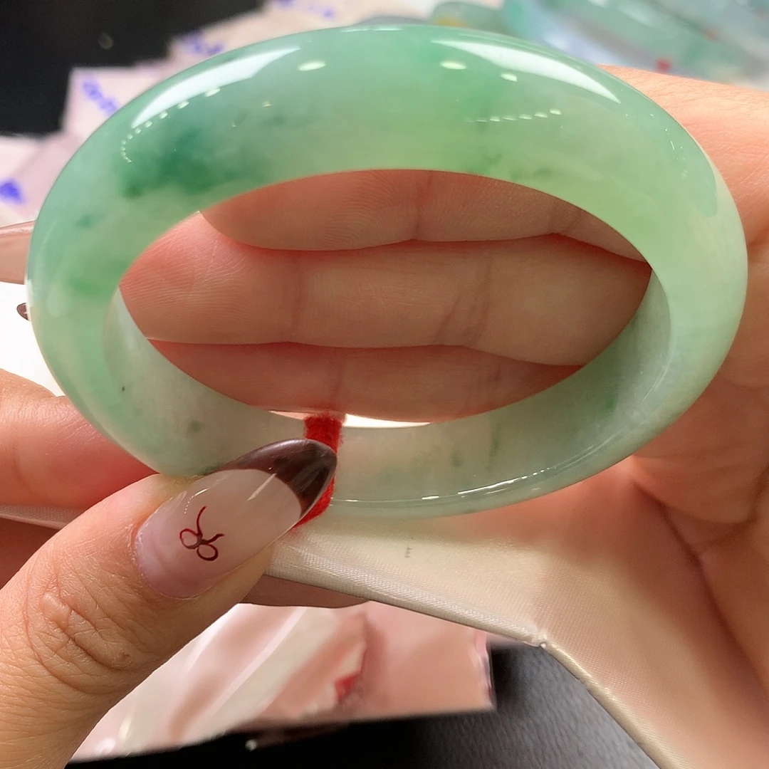 翡翠未镶嵌手镯7号冰胶芙蓉绿花