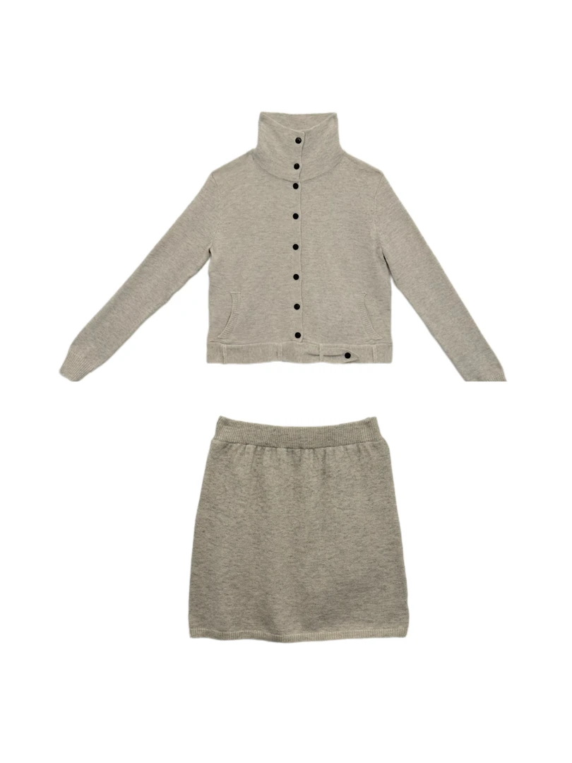 女针织毛针织衫复古钉钻绣花毛衣套装C9B58652