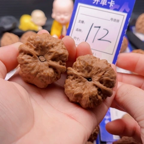 文玩核桃把件39蛤蟆头 172