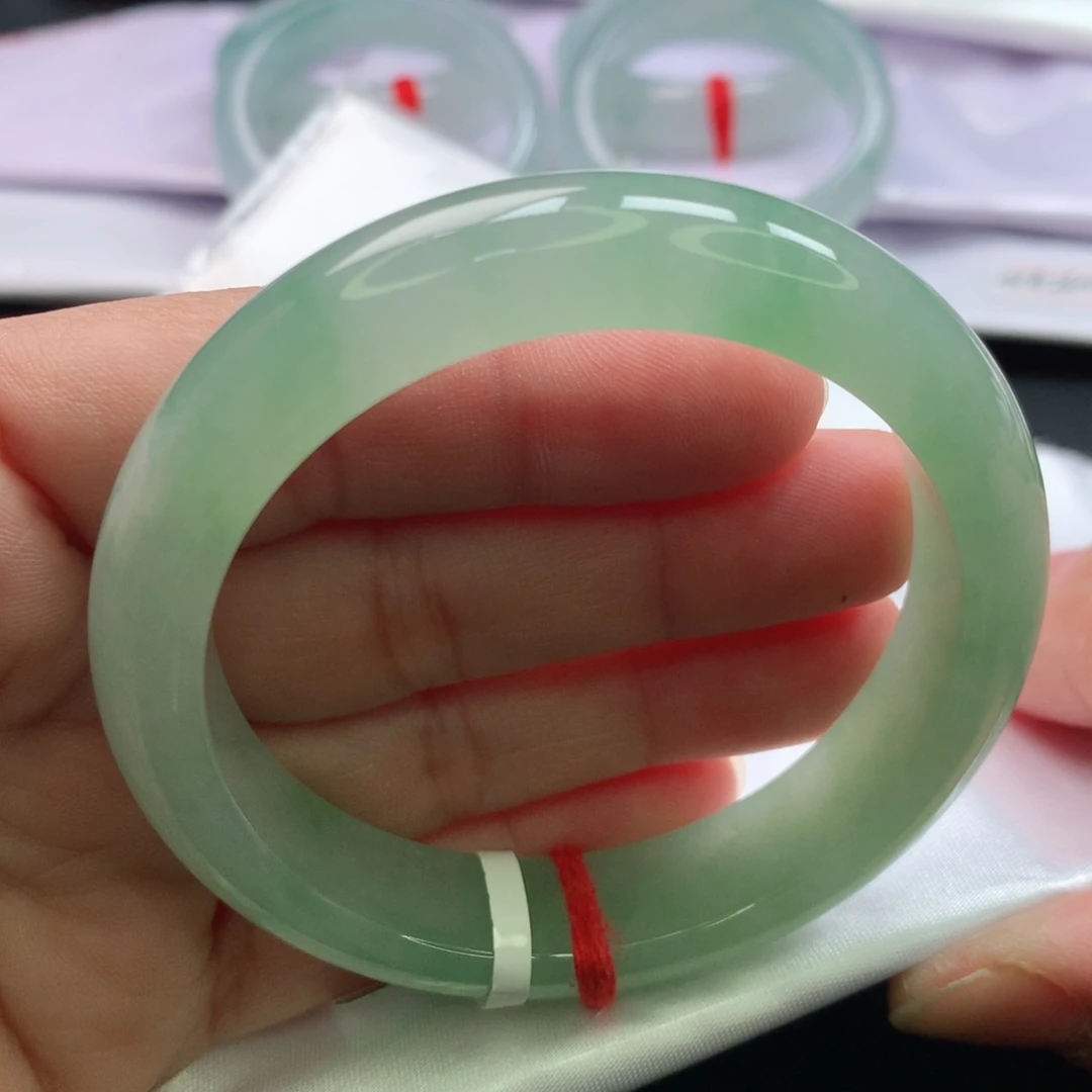 翡翠手镯未镶嵌缅甸54.55