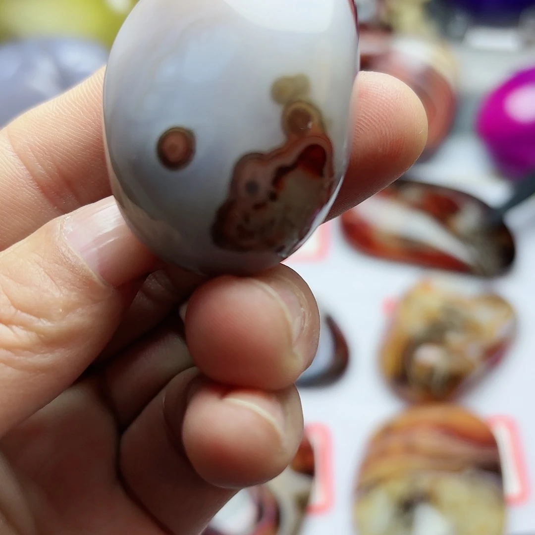 玛瑙/玉髓珠宝奇石未镶嵌已*置