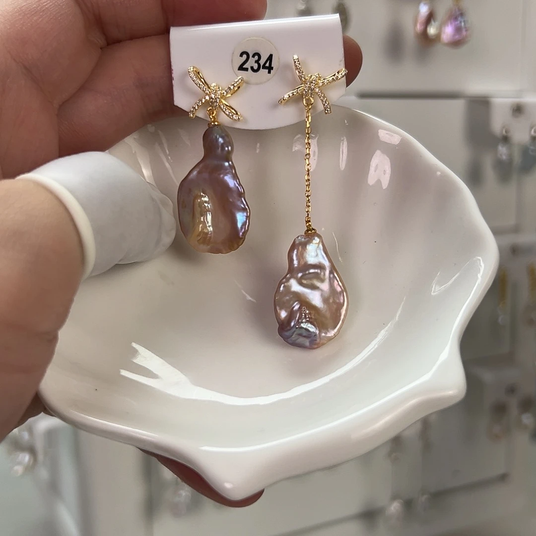 非金属巴洛克花瓣耳饰