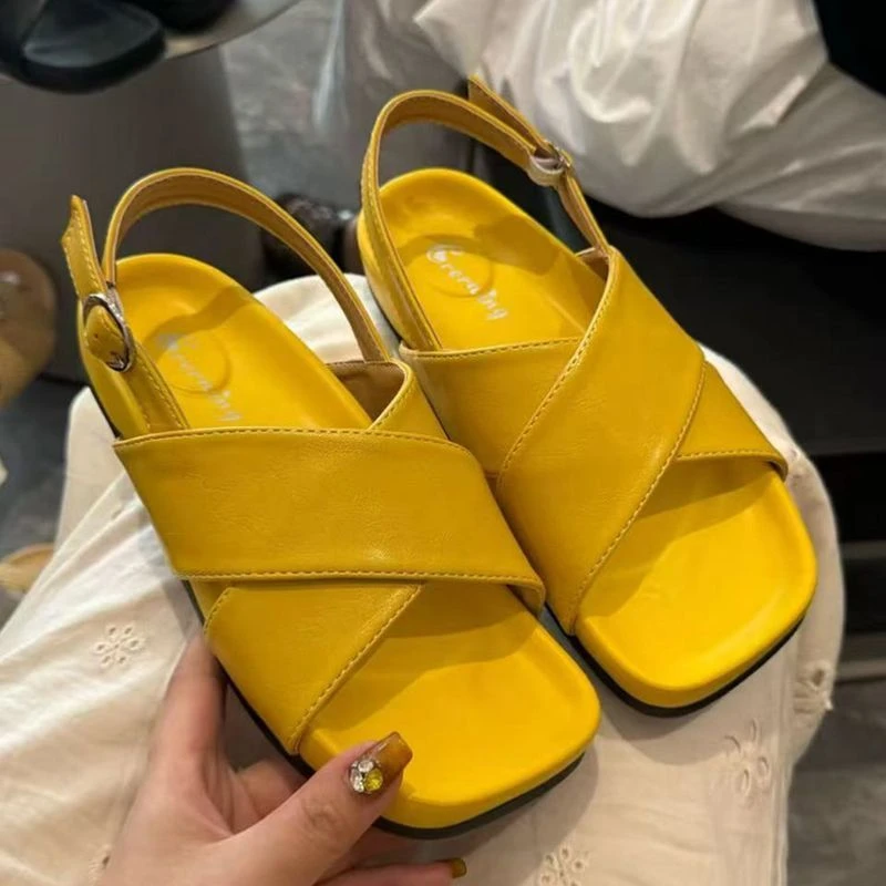 黑色绝美平底凉拖鞋女夏外穿配裙子2025新款海边度假女士罗马凉鞋