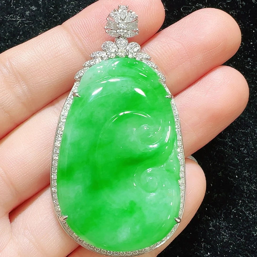 翡翠18K金镶嵌吊坠(不含链)