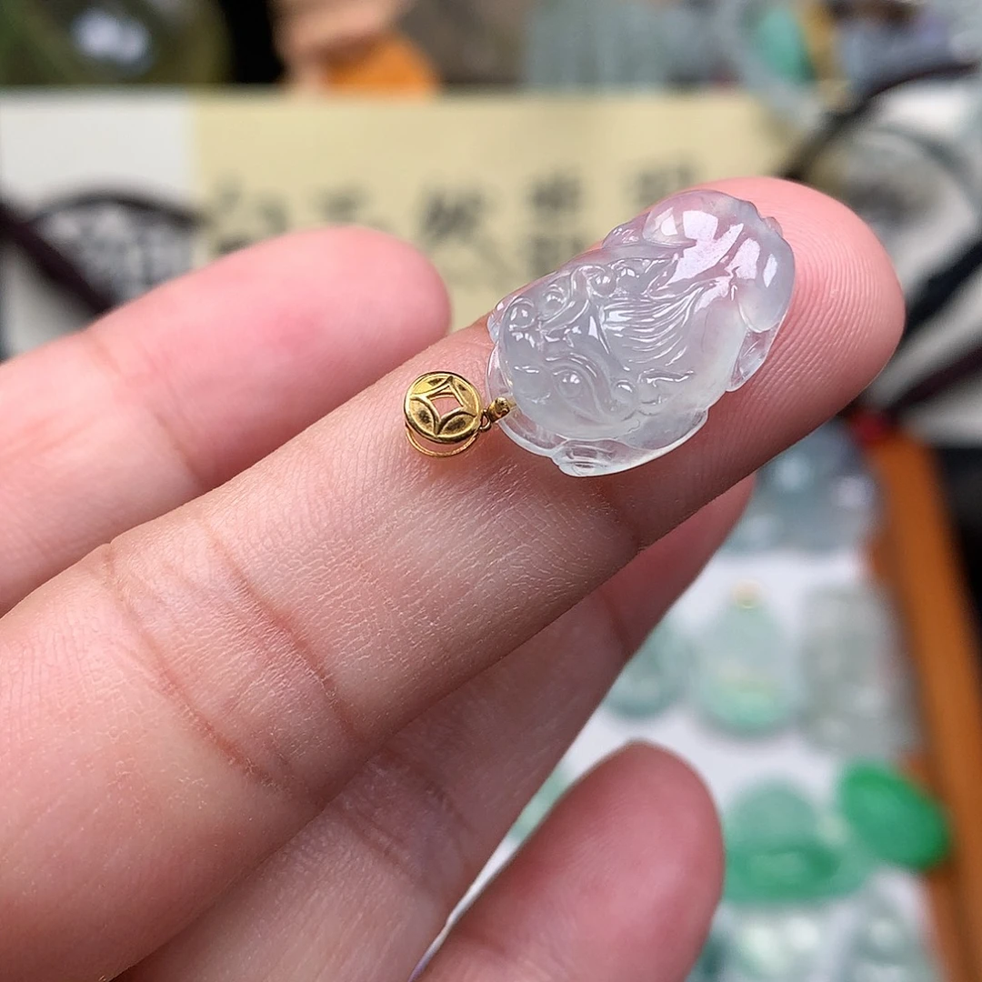 翡翠裸石18K金镶嵌缅甸天然A货翡翠冰种貔貅