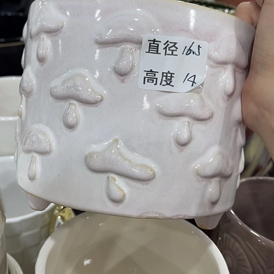 多肉绿植陶瓷花盆9.9包邮，有孔，微瑕