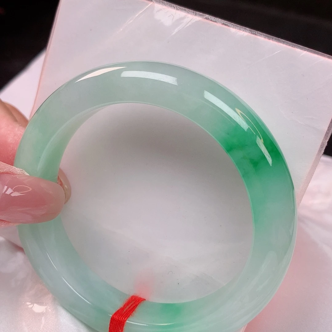 【闪购商品】未镶嵌手镯翡翠56