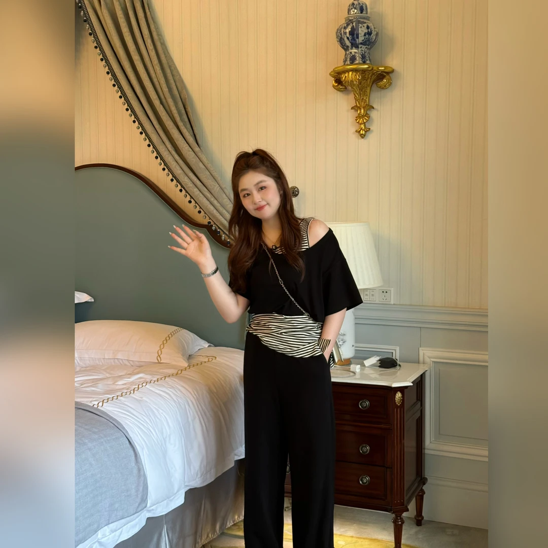 楠序源子微胖女装 假两件露肩显瘦套装女垂感薄款两件套YZ36360