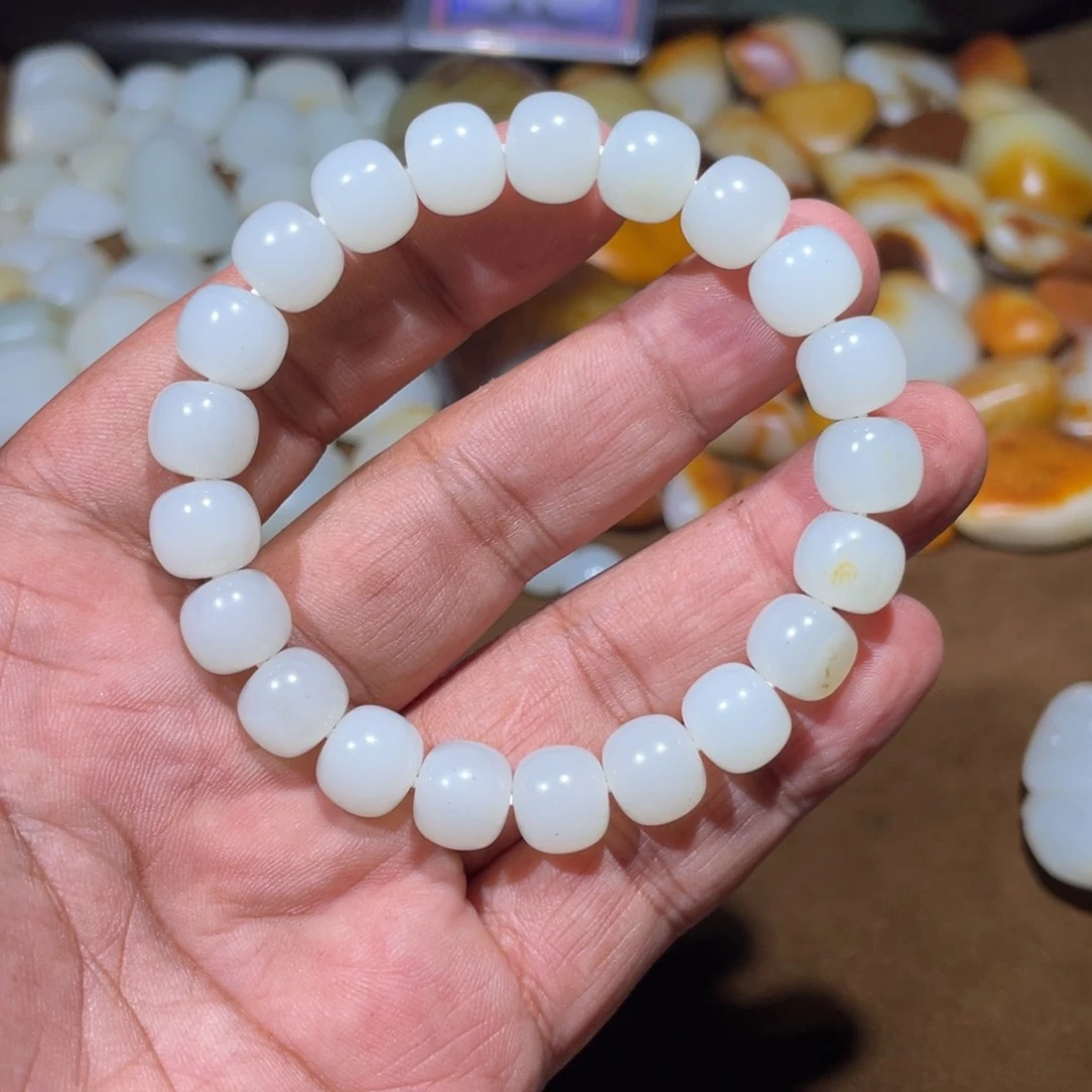 叽***喳和田玉（白玉）未镶嵌颈饰