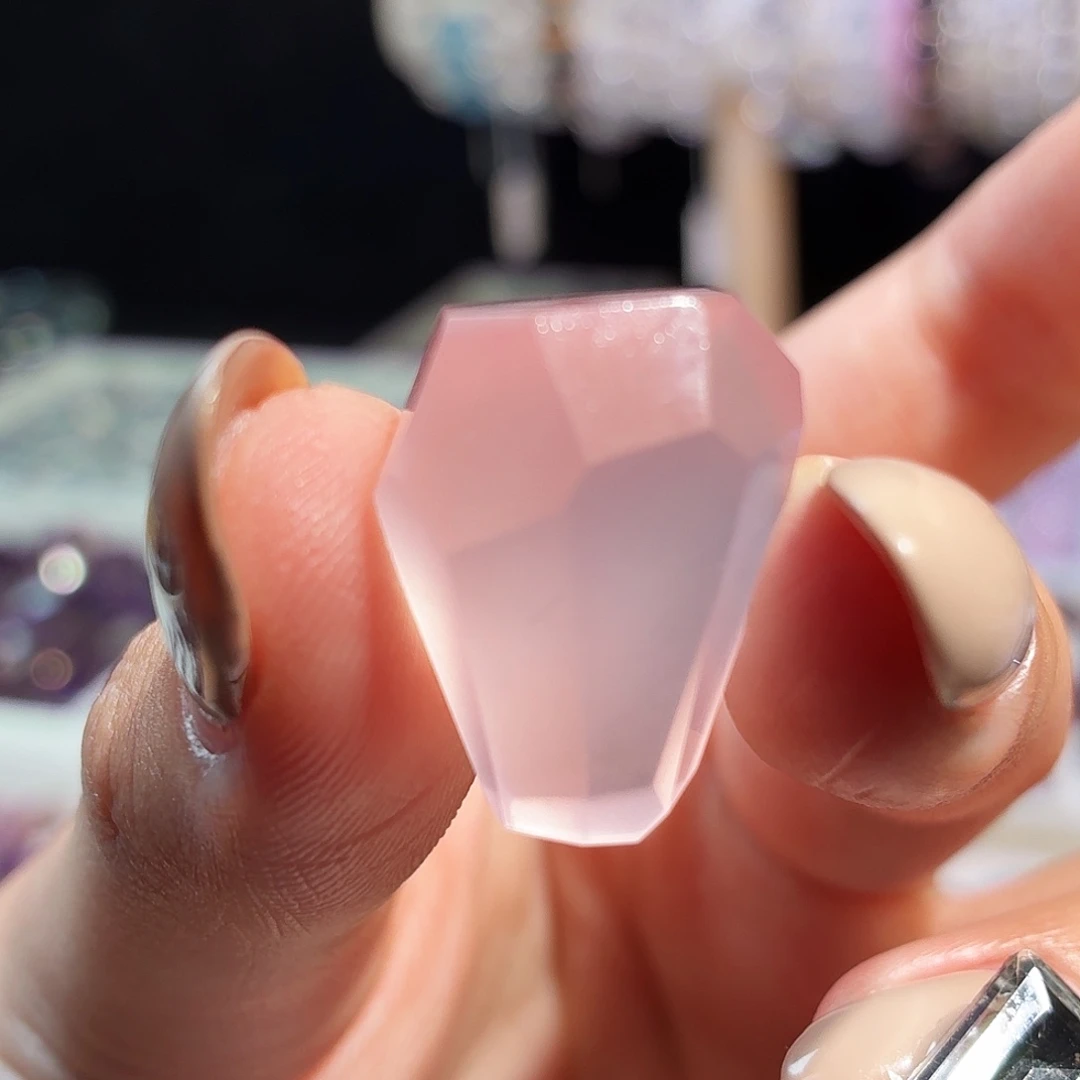 水晶吊坠(不含链)未镶嵌钻切粉水