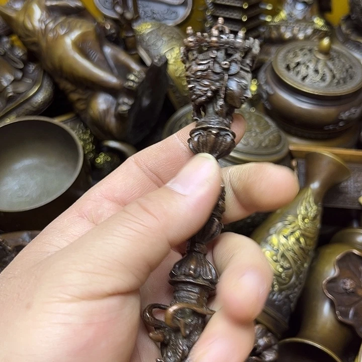 诚信经营精美铜器