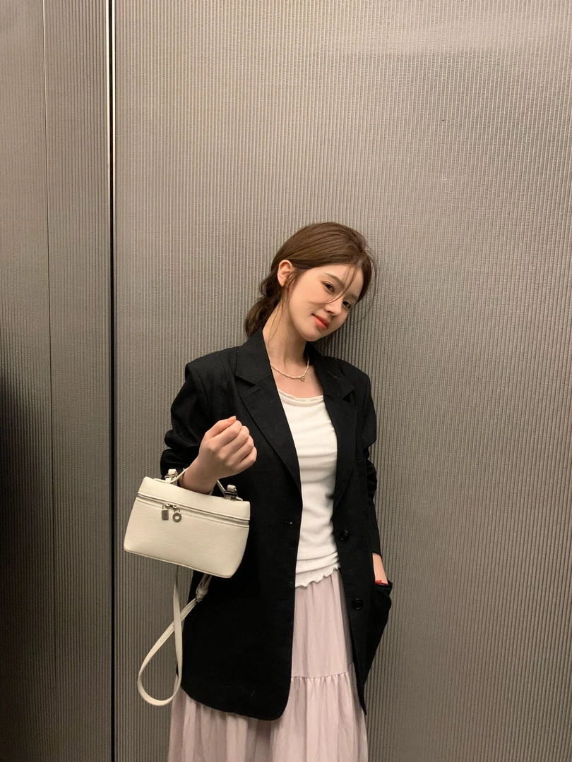 【花花】有钱姐姐~开春黑色西装女2025新款韩版显瘦短款西服高级感