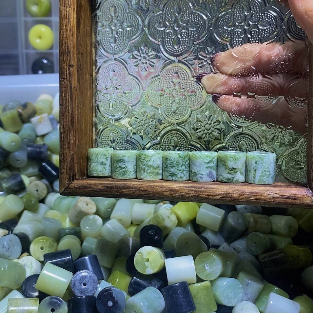 未镶嵌蛇纹石玉其他162