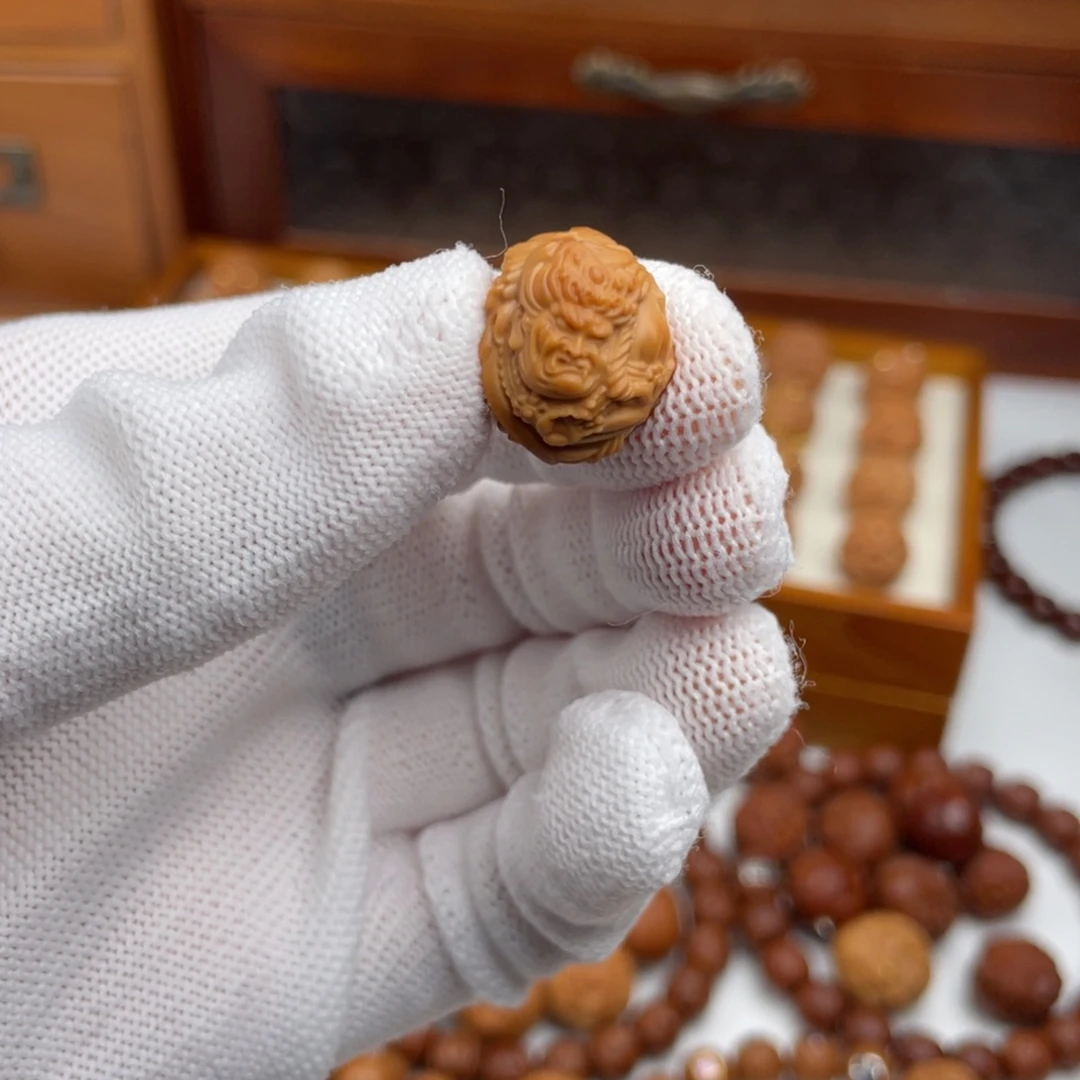 猴头核桃吊坠猴头核桃雕刻