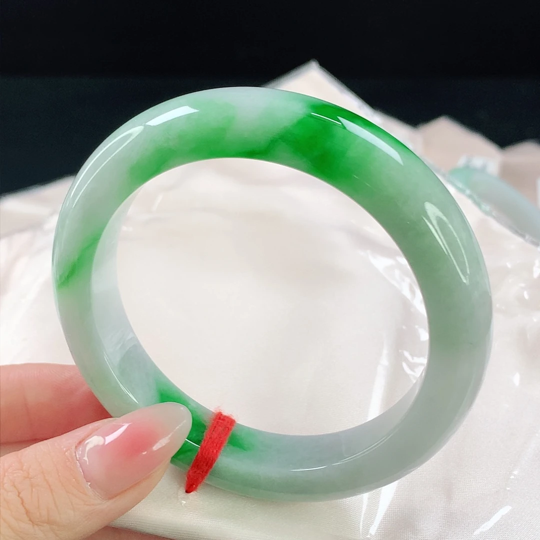 未镶嵌手镯翡翠612