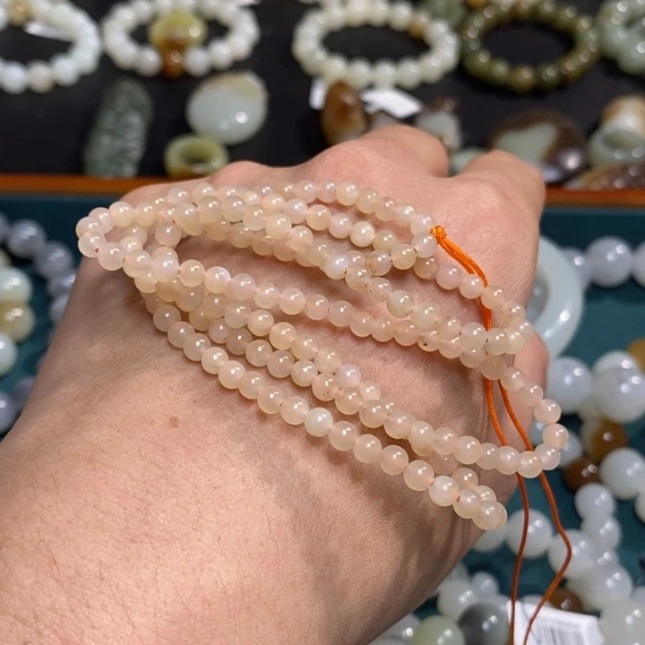 手链未镶嵌和田玉?**?新疆且末金山矿浅糖多圈手串