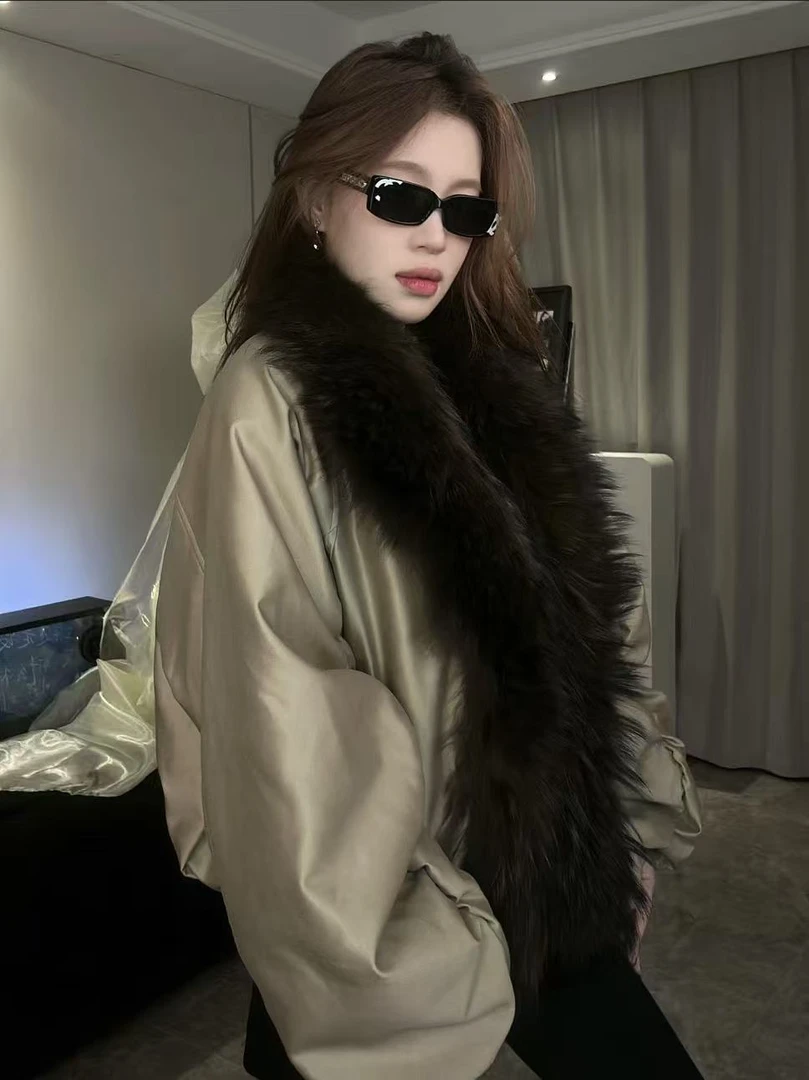 【楚楚集团】“静奢老钱”高定貉子毛毛领鹅绒外套 2025冬