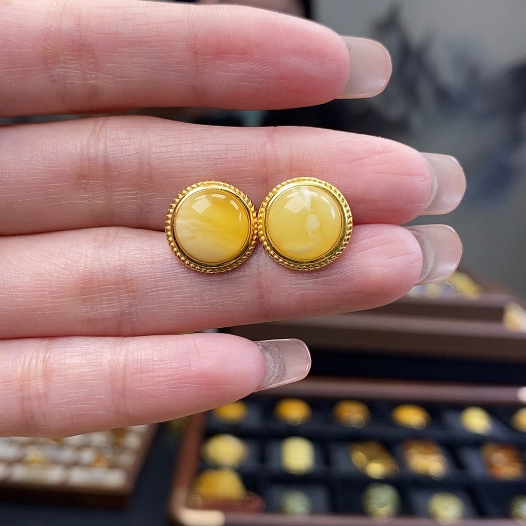 琥珀未镶嵌裸石成品