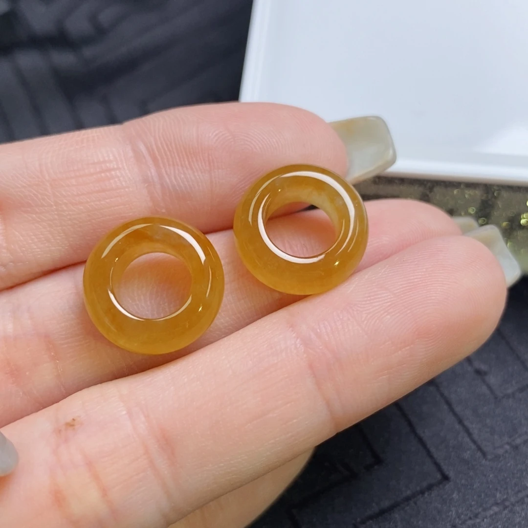 翡翠未镶嵌耳饰玻璃底冰黄翡轮胎圈