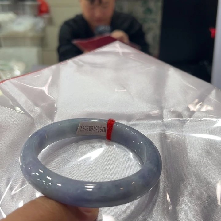 翡翠未镶嵌手镯缅甸翡翠 A 货手镯