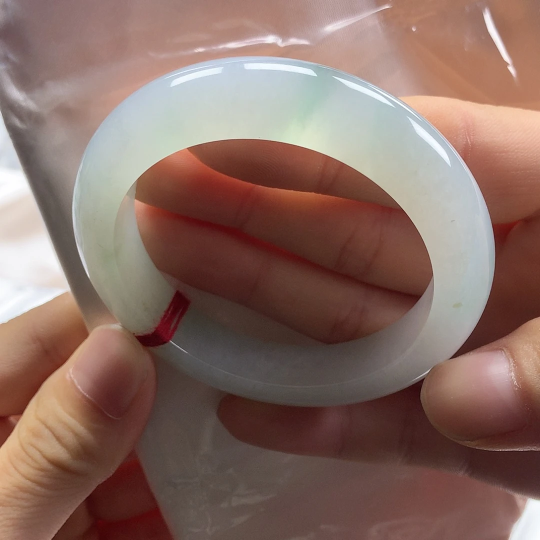 未镶嵌手镯翡翠翡翠