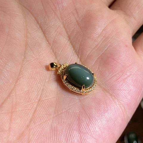 【闪购商品】吊坠(不含链)银S925镶嵌和田玉（碧玉）