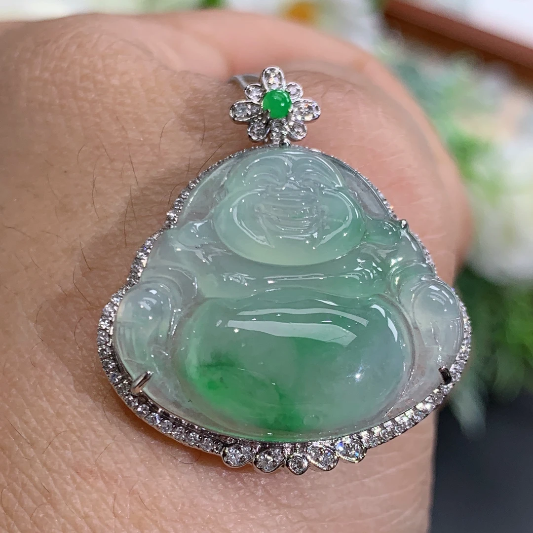 尺寸30.8×27.2×8.4缅甸天然翡翠A货冰胶飘阳绿佛公吊坠
