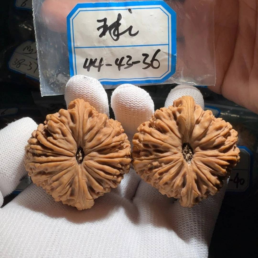 吊坠文玩核桃南疆22