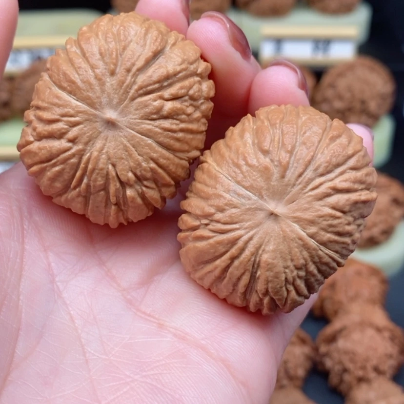 【闪购商品】文玩核桃吊坠7*猴头