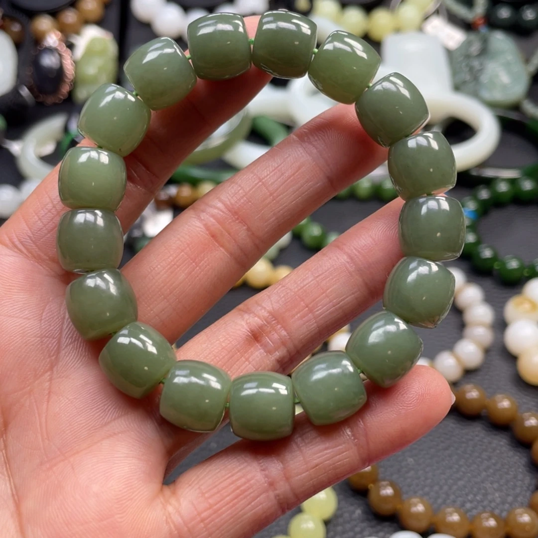 和田玉未镶嵌手链