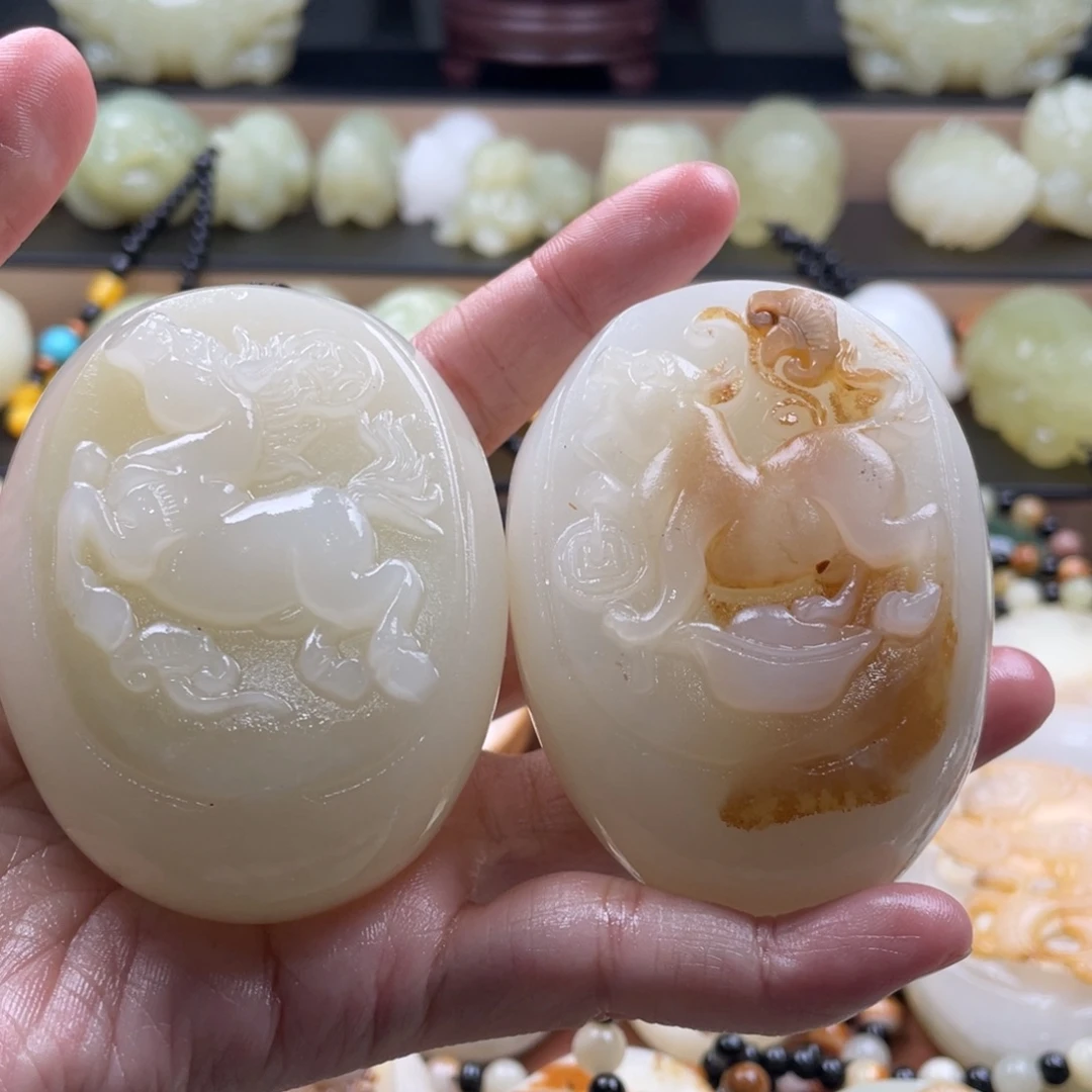 飞***想石材古青石手把件