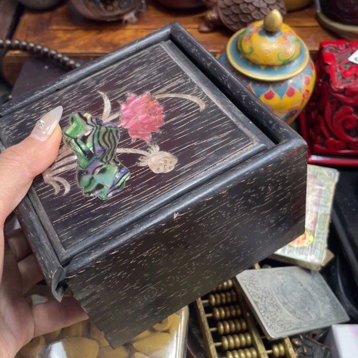 端景台紫檀木类木