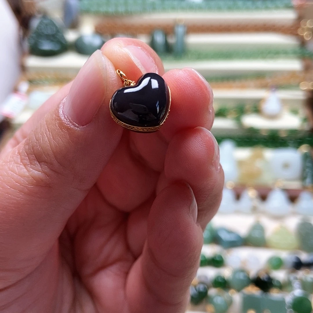 吊坠(不含链)18K金镶嵌和田玉福*潇