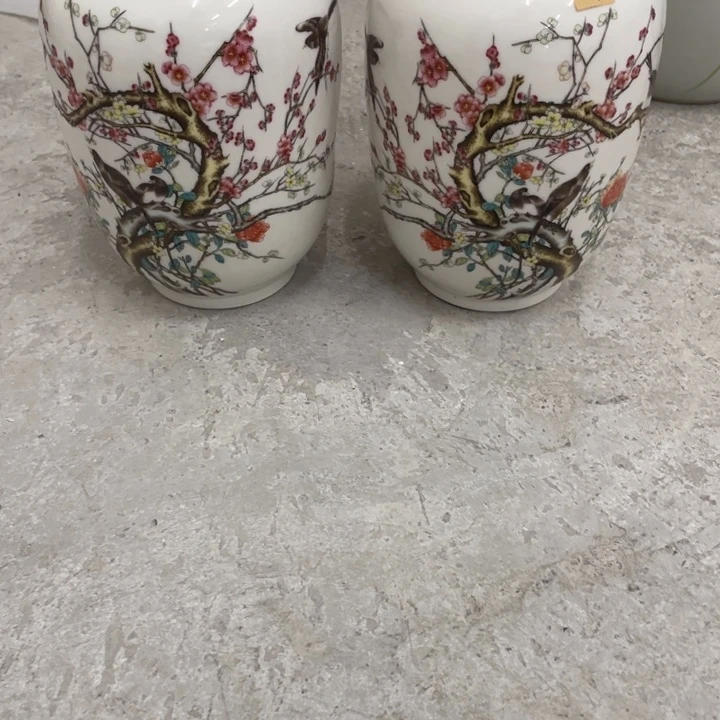 一对花瓶陶瓷制品商品