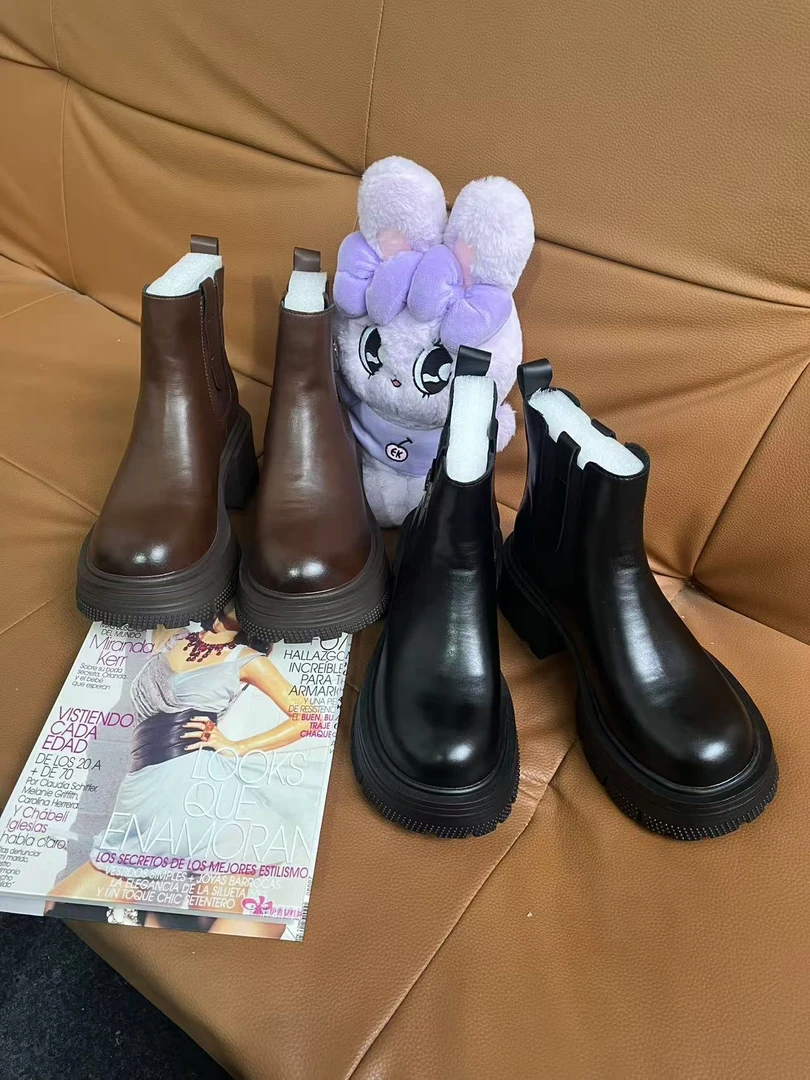 2025新款加绒复古短靴厚底切尔西烟筒靴百搭休闲马丁靴女靴805