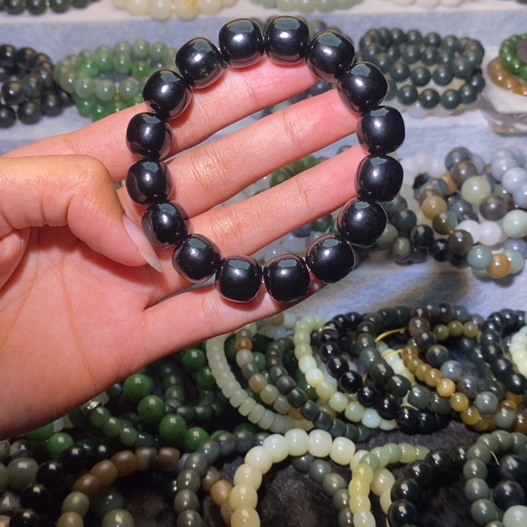 未镶嵌手链和田玉