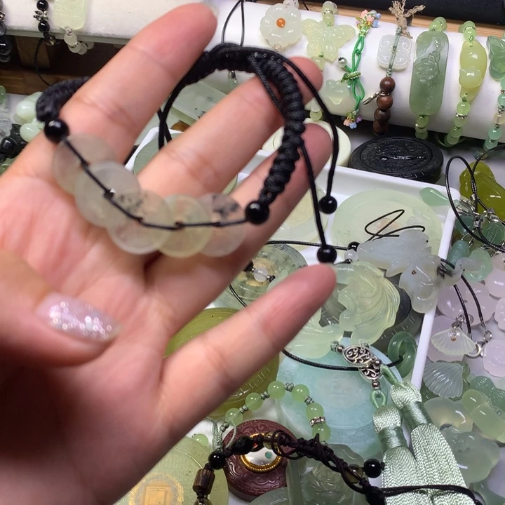 合金蛇纹石玉颈饰