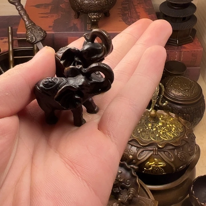 精美铜器，点击下单