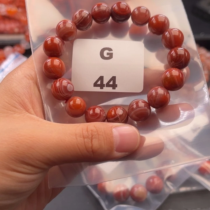 南红玛瑙未镶嵌多样性发货默认微瑕称重11mm