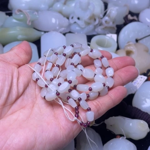 和田玉未镶嵌吊坠(不含链)