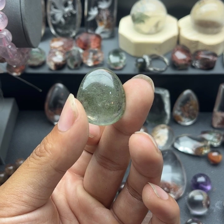 未镶嵌吊坠(赠链)水晶我****安