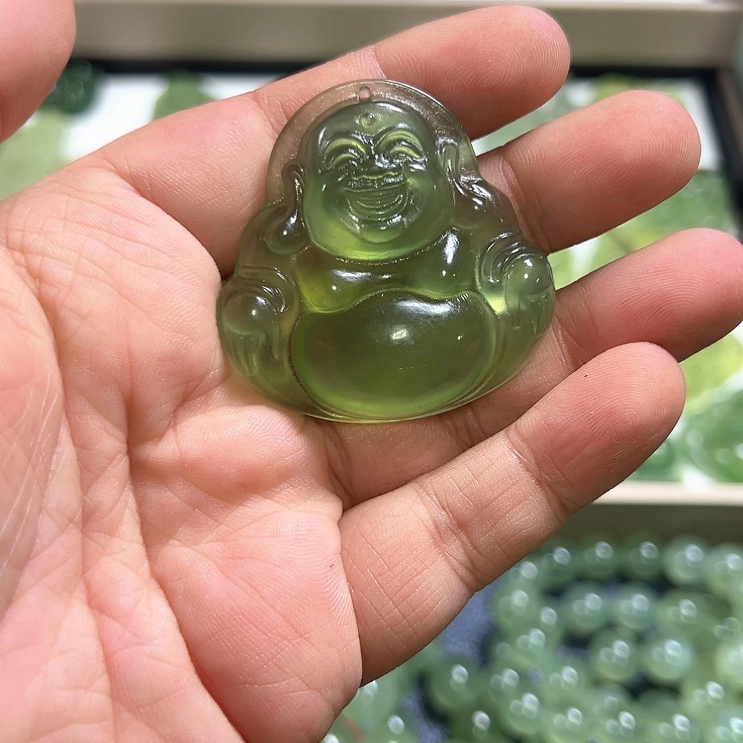 佛***鱼蛇纹石玉未镶嵌颈饰