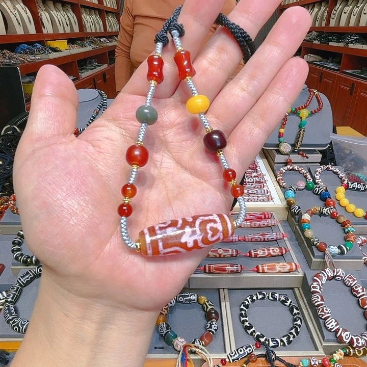 未镶嵌玛瑙/玉髓珠宝奇石