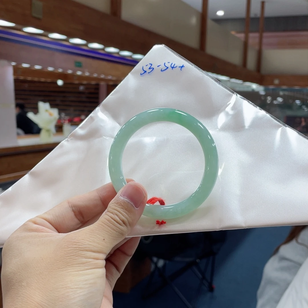 未镶嵌手镯翡翠翡翠