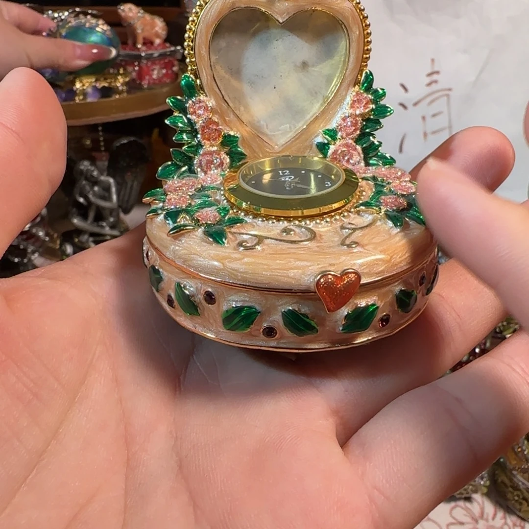 手工制品请勿吹毛求疵